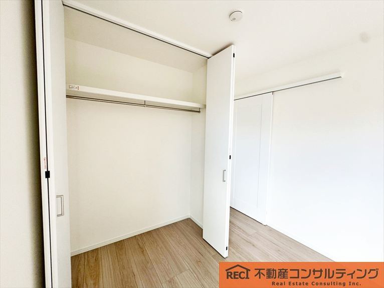 神戸市灘区記田町1丁目　新築戸建の収納