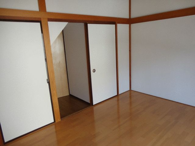 横浜市瀬谷区宮沢１丁目のテラスの居間・リビング
