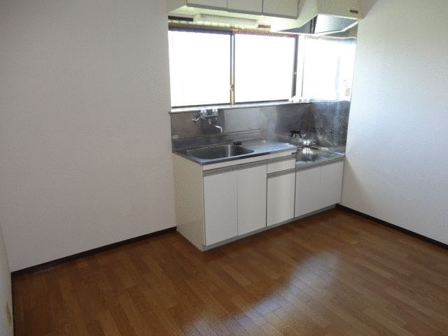 フローラＫＩＫＵ　Cのキッチン