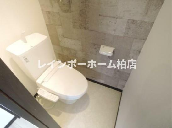 特典：仲介手数料が無料です!!のトイレ|ゆったりとした空間のトイレです
