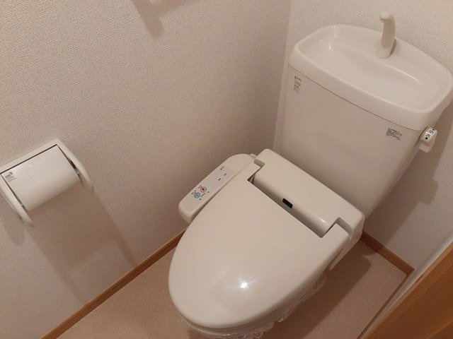 ヴェルサン・カメリア　Ⅱのトイレ|シンプルで使いやすいトイレです