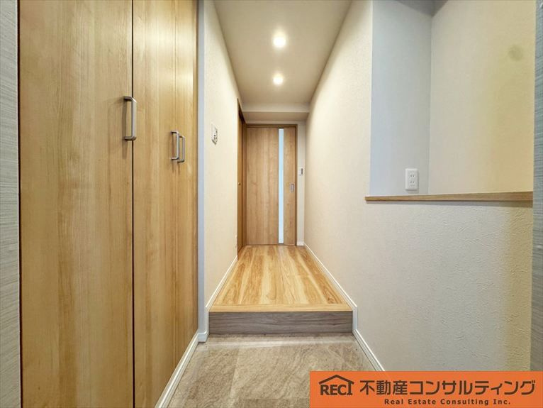 進和苦楽園アーバンライフB棟の玄関
