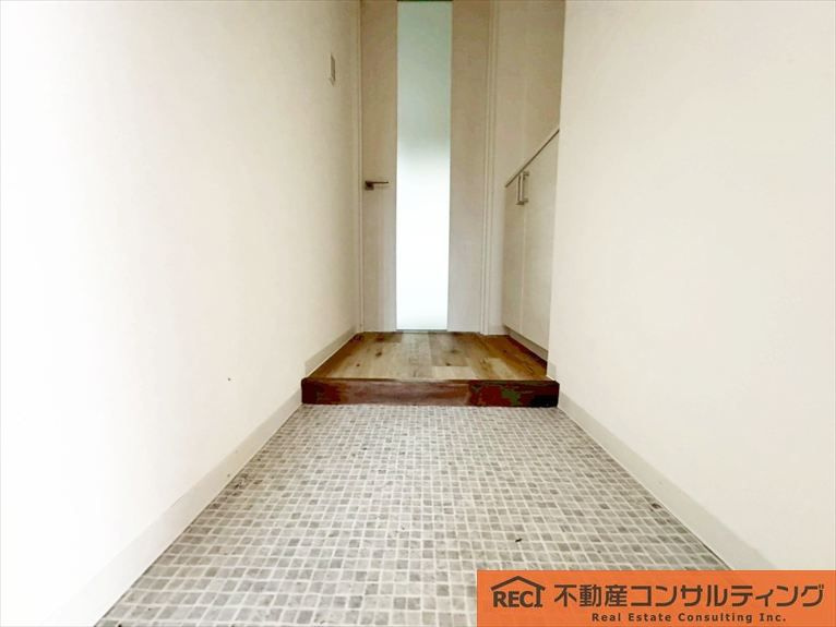 グレイスハイツ本山南町の玄関
