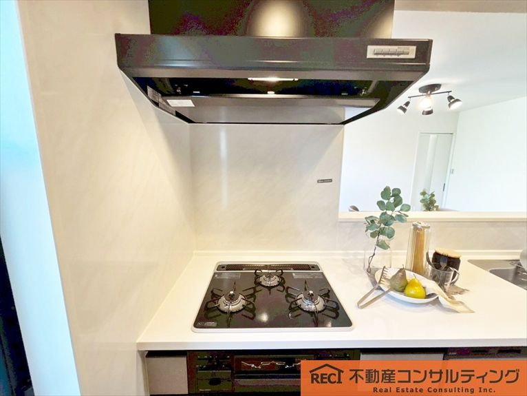 西宮市今津久寿川町　新築戸建のキッチン