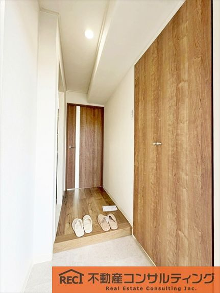 甲南グランドハイム本山の玄関