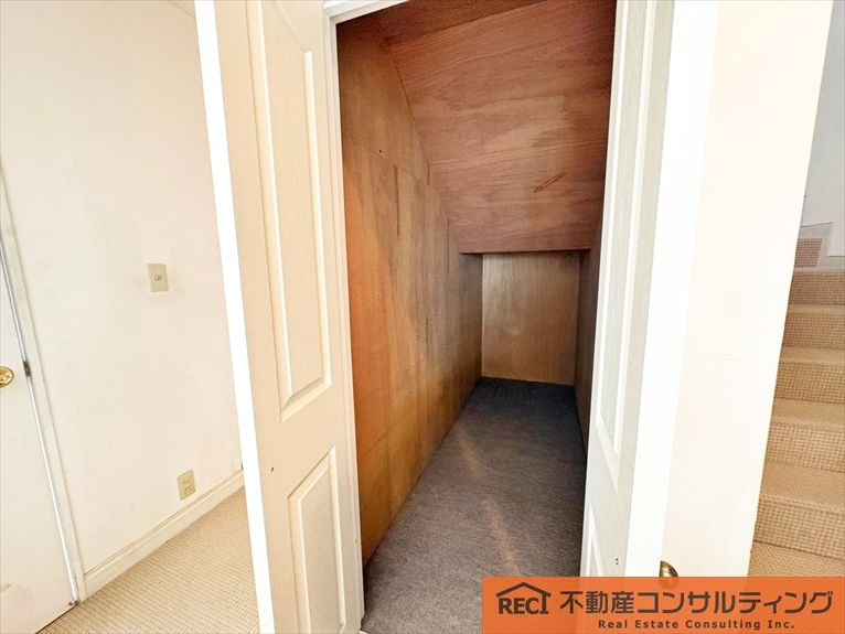 神戸市灘区篠原台　中古戸建の収納