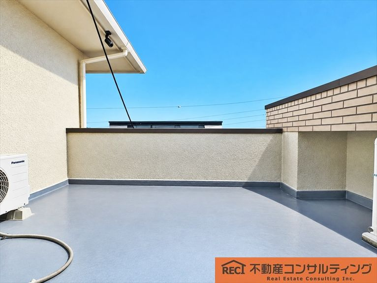 神戸市灘区篠原台　中古戸建のバルコニー