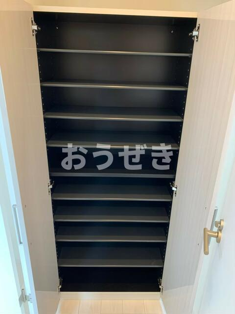 ハーモニーテラス栗原Ⅲの収納