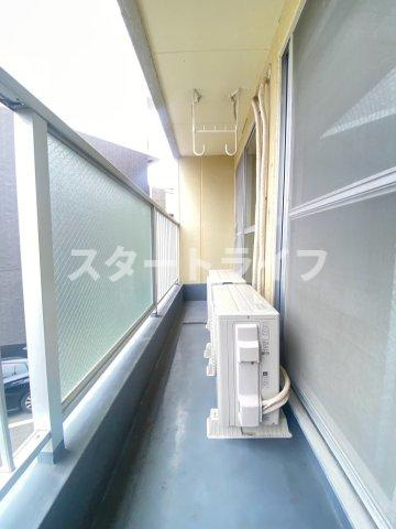 大阪市淀川区加島３丁目の賃貸マンションのバルコニー