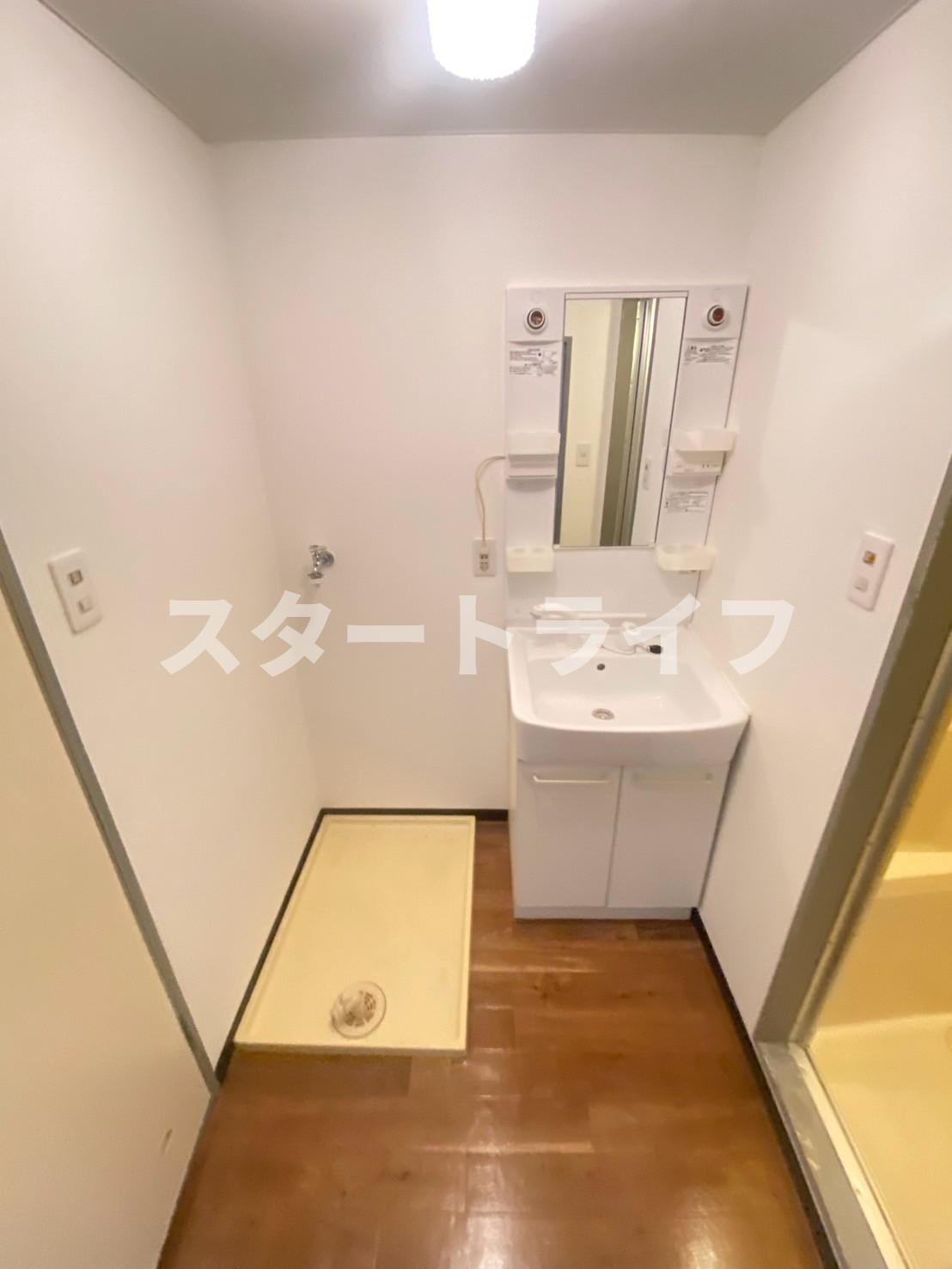 大阪市淀川区加島３丁目の賃貸マンションの洗面所