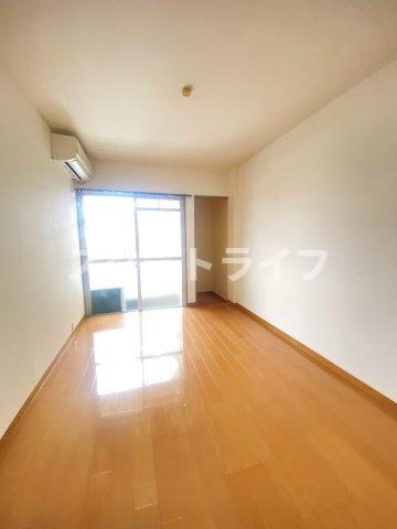 大阪市淀川区加島３丁目の賃貸マンションの寝室
