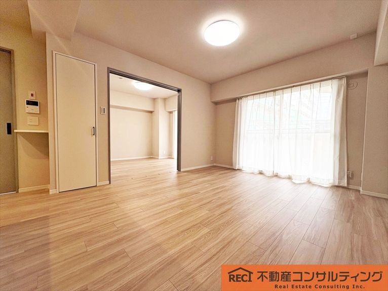 コスモハイツ六甲道の洋室
