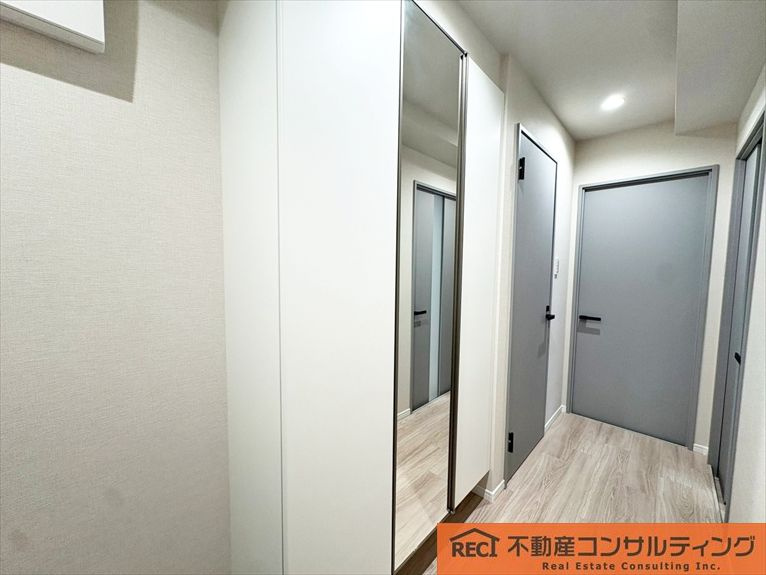 コスモハイツ六甲道の玄関