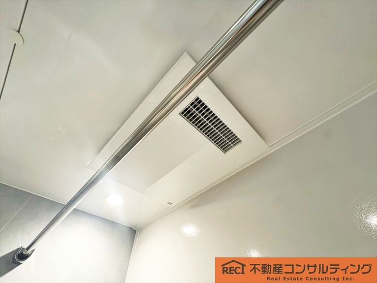 コスモハイツ六甲道の浴室