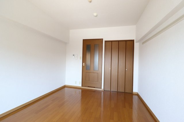 【洋室】 | エリジオン伊藤