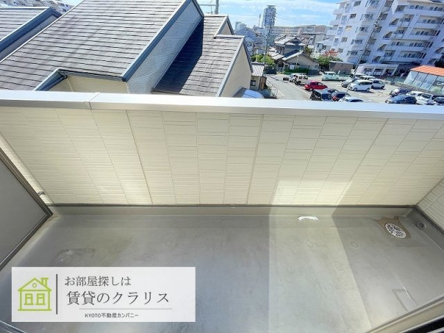 セジュールクレスト桂川のバルコニー