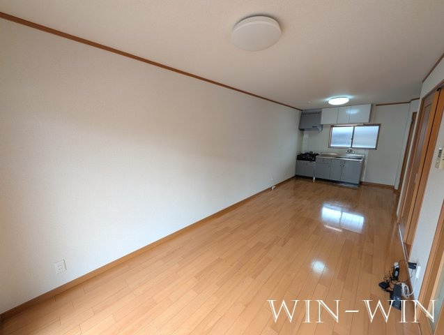 ハイツ禎紫園 Bの居間・リビング|イメージ（同建物内別部屋の写真です）