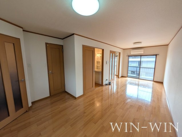 ハイツ禎紫園 Bの居間・リビング|イメージ（同建物内別部屋の写真です）