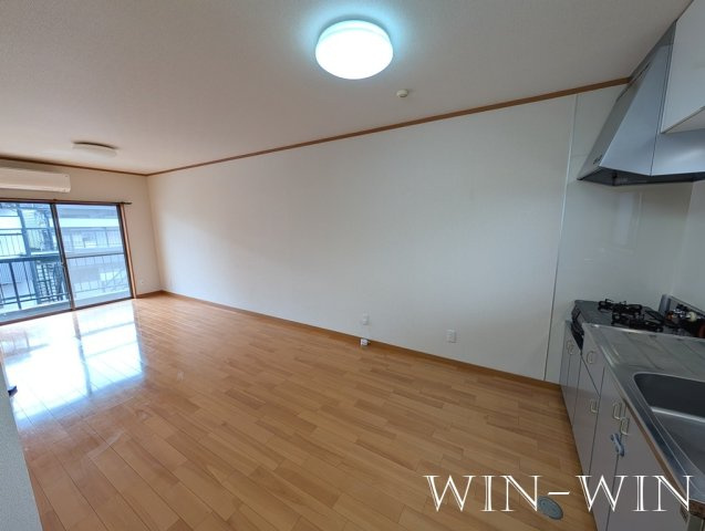 ハイツ禎紫園 Bの居間・リビング|イメージ（同建物内別部屋の写真です）
