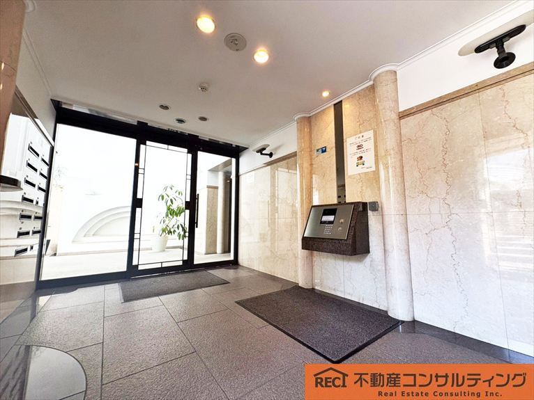 篠原北町パークマンションのエントランス