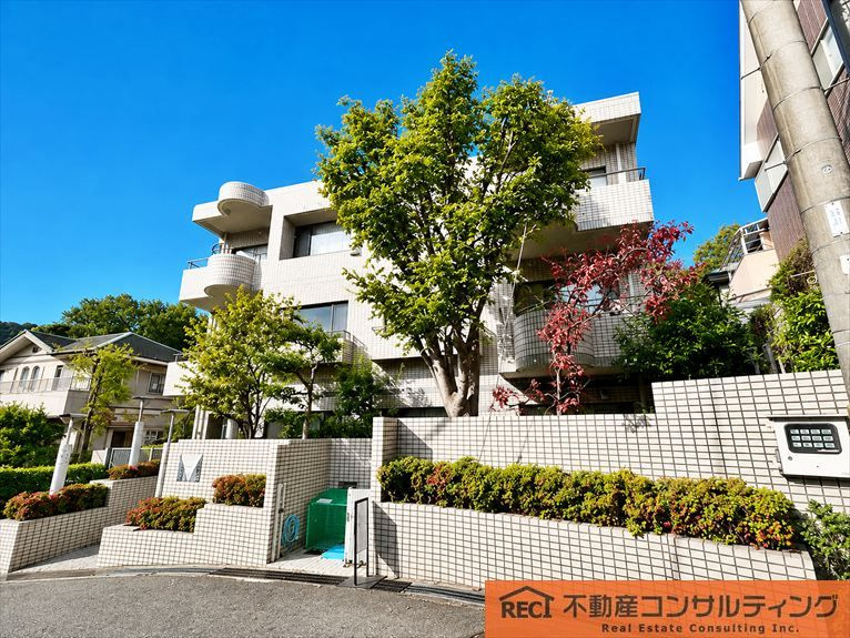 プレスティージュ苦楽園の外観