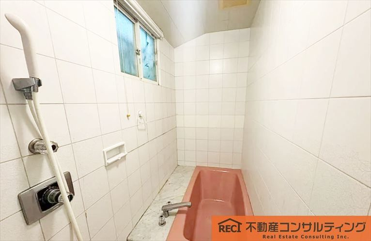 神戸市灘区篠原伯母野山町3丁目　中古戸建の浴室