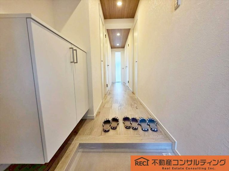 カルム東灘の玄関
