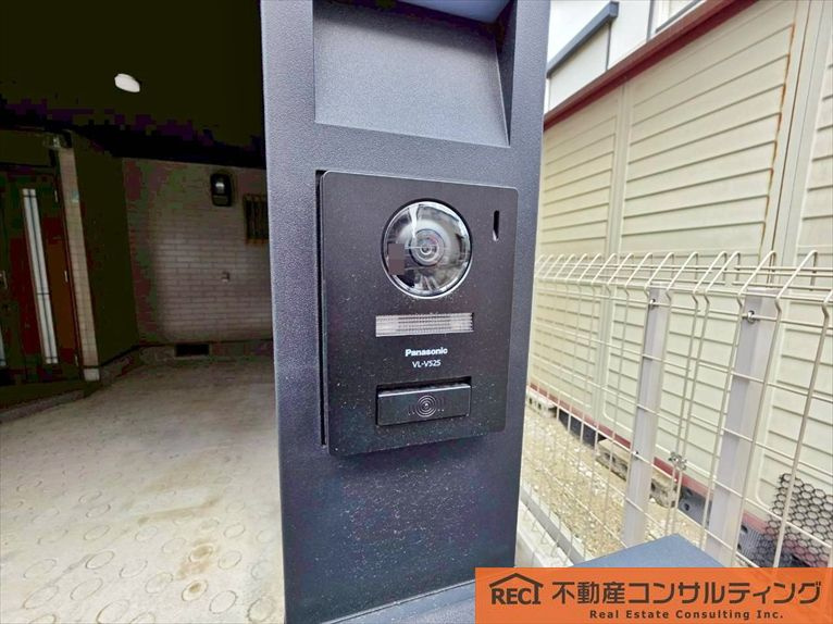 神戸市東灘区深江本町4丁目　中古戸建の防犯設備