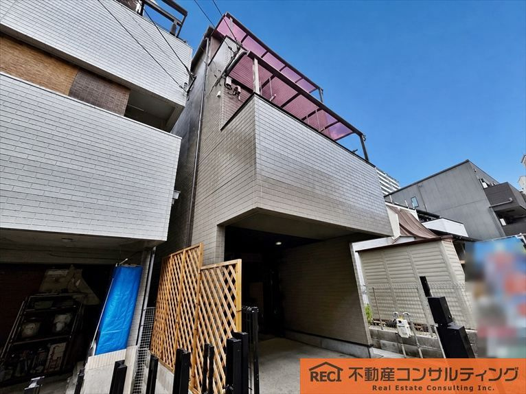 神戸市東灘区深江本町4丁目　中古戸建の前面道路含む現地写真