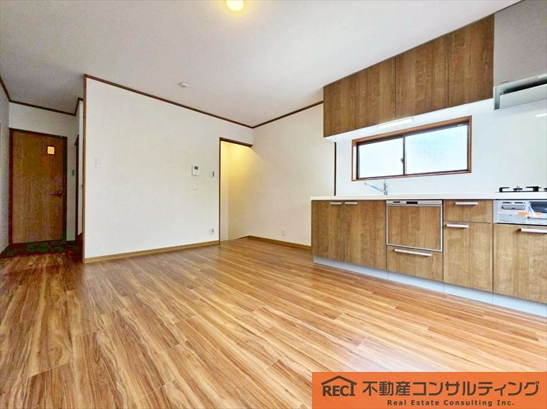 神戸市東灘区深江本町4丁目　中古戸建の内装