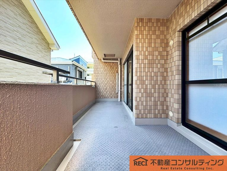 グランドメゾン六甲箕岡のバルコニー