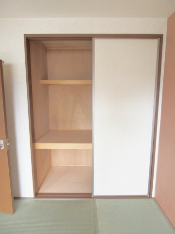 ヴィラージュ帆立　　C棟の収納