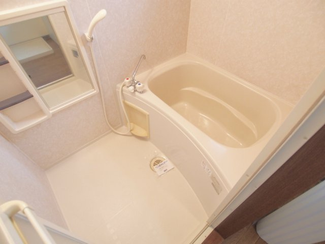 ヴィラージュ帆立　　C棟の浴室