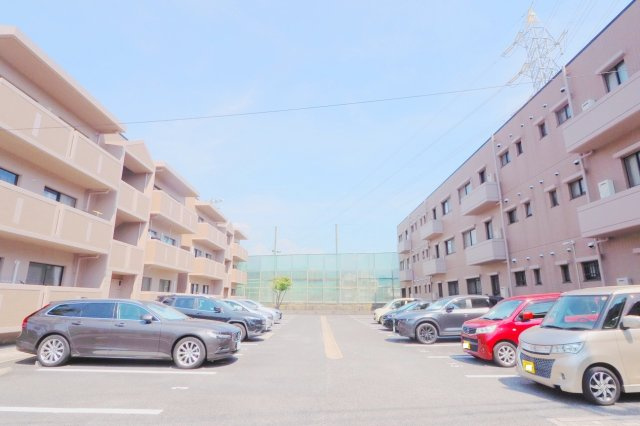 ヴィラージュ帆立　　C棟の外観
