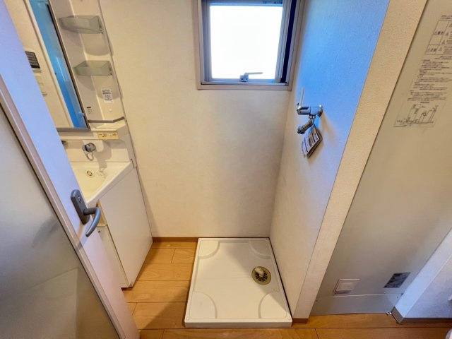 オルフェアⅤ番館の玄関
