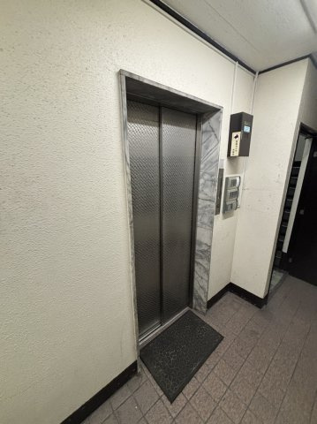 戎阿波座ビル
