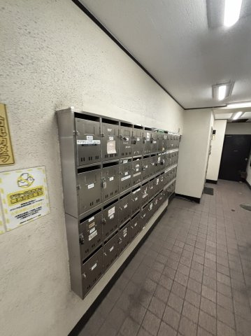 戎阿波座ビル