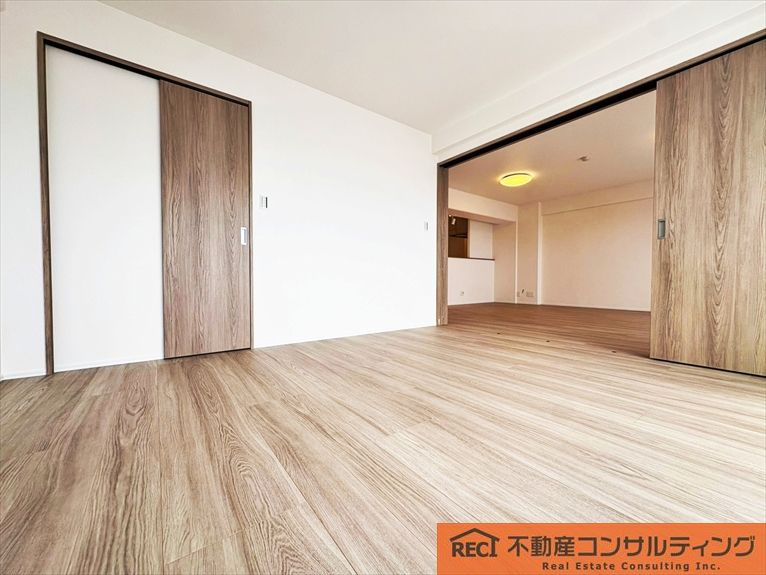 メゾン白鶴の洋室