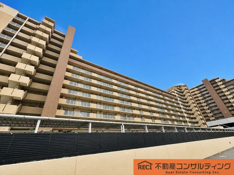 ロイヤルアーク甲子園フローレスの周辺