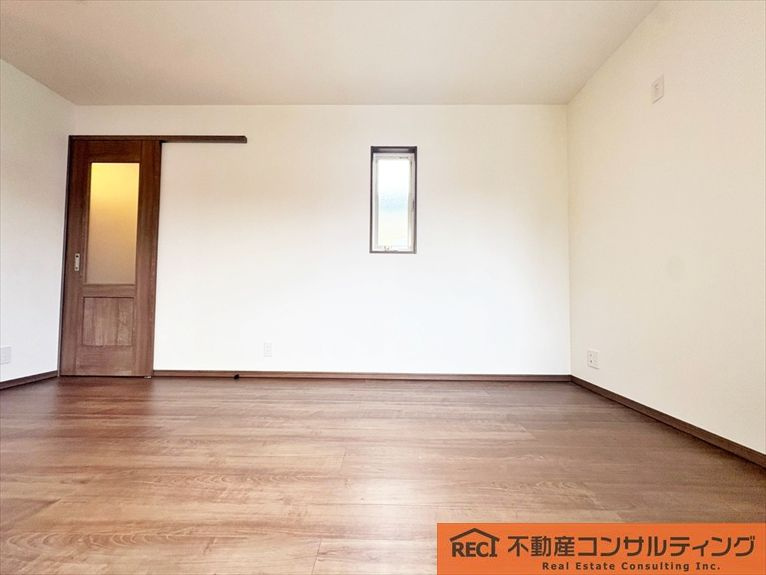 西宮市津門稲荷町　中古戸建の内装