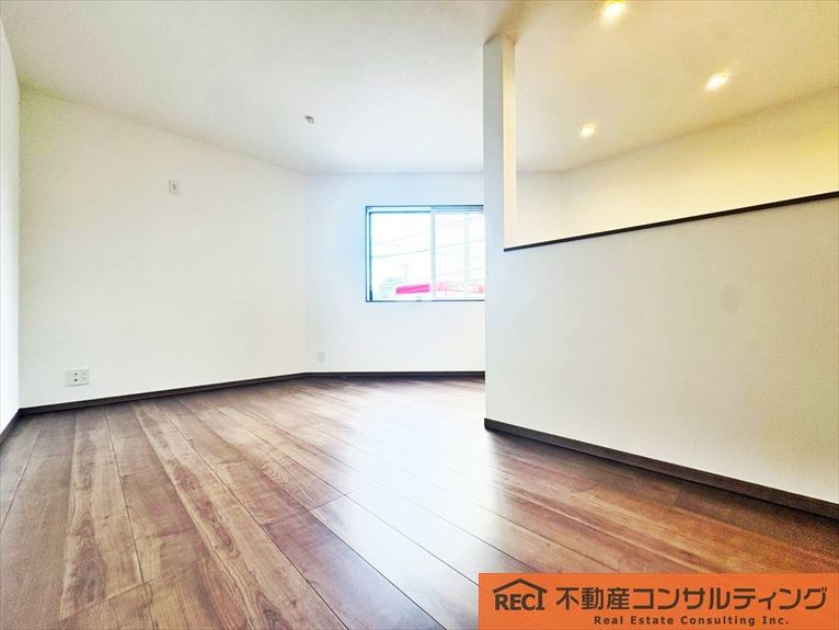 西宮市津門稲荷町　中古戸建の内装
