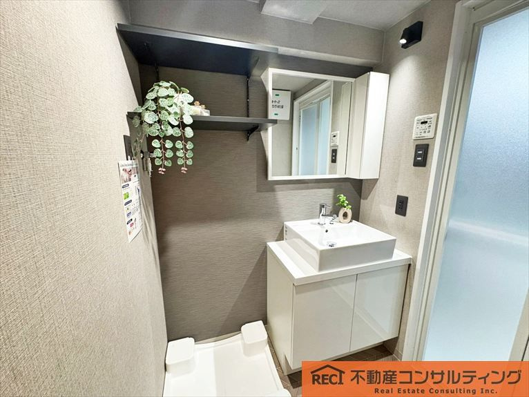 ビバリーハウス本山の玄関