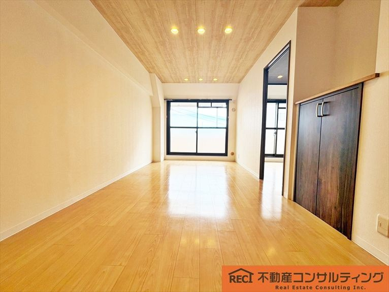 ライオンズマンション本山南の洋室