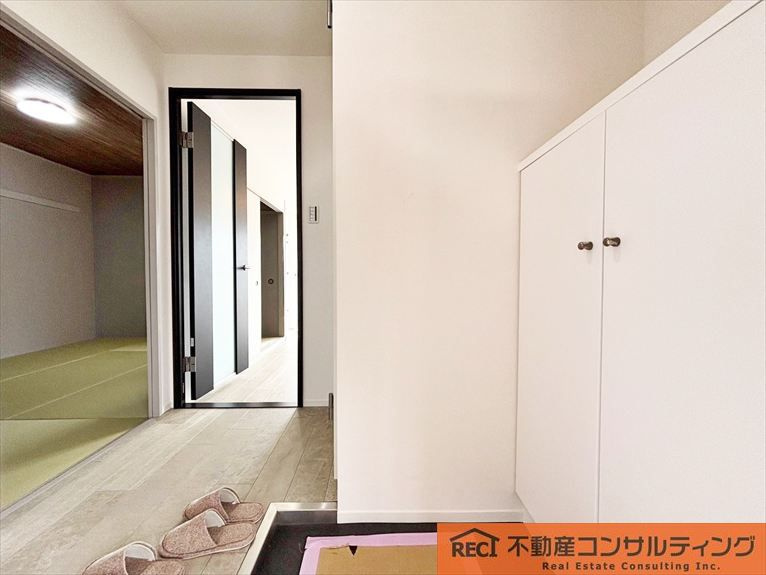 ワコーレプラザ青木の玄関