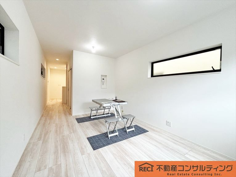 神戸市灘区中原通2丁目　新築戸建の内装