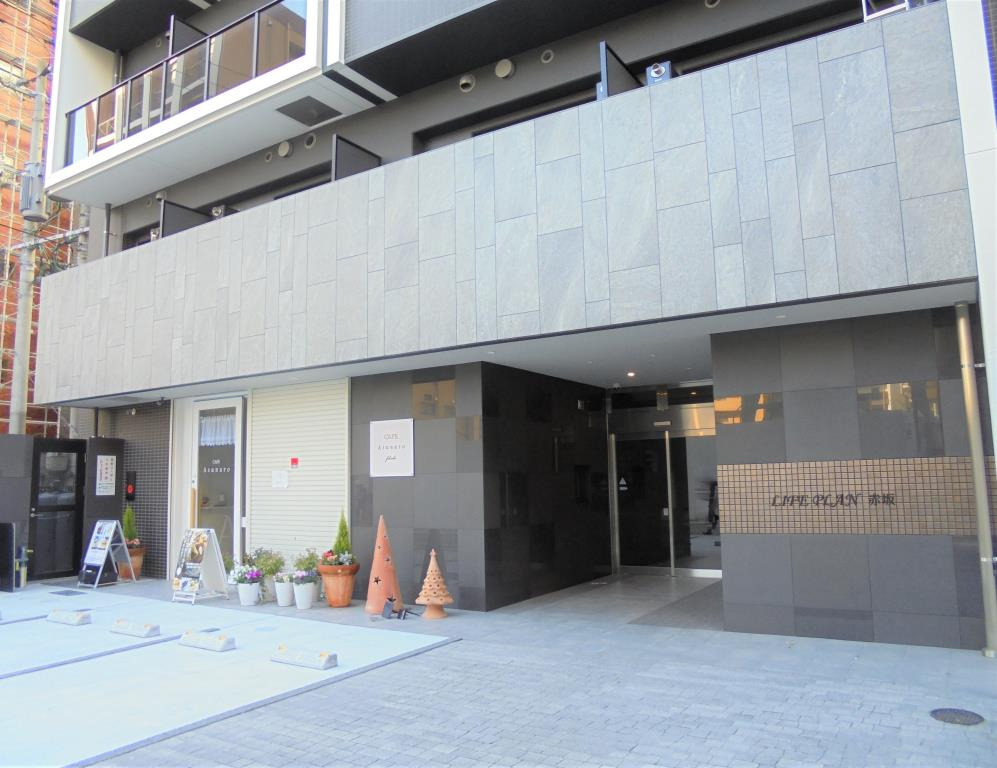 ライフプラン赤坂　赤坂小学校区のエントランス|ライフプラン赤坂