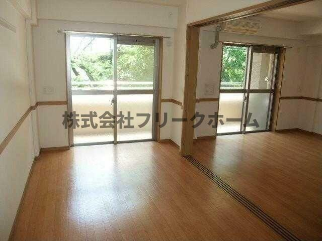 アンソレイユ武蔵野の居間・リビング