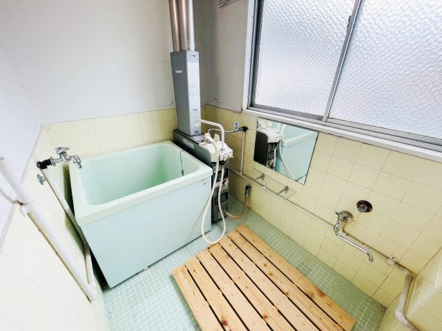 斉藤ビルの浴室