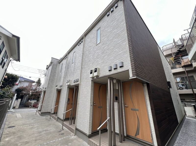 西東京市東町１丁目のアパートの外観