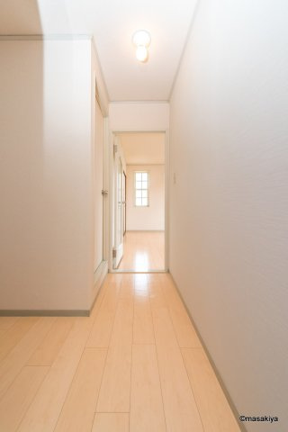 トゥインクル東和田の玄関|玄関